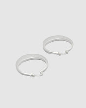 Load image into Gallery viewer, Brie Leon Maddox Hoops - Silver