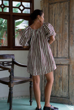 Load image into Gallery viewer, LOTTIE - STRIPE