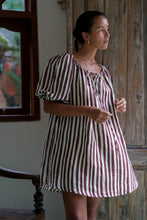 Load image into Gallery viewer, LOTTIE - STRIPE