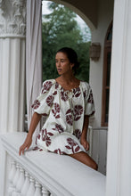 Load image into Gallery viewer, LOTTIE - FLEUR