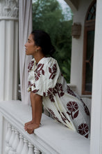 Load image into Gallery viewer, LOTTIE - FLEUR