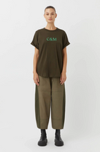 Load image into Gallery viewer, C&amp;M Huntington Tee - Army Green