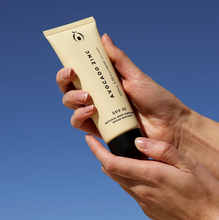 Load image into Gallery viewer, Avocado Zinc SPF30 Natural Body Sunscreen