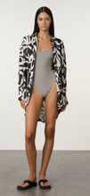 Load image into Gallery viewer, Zulu &amp; Zephyr Paint Flower Linen Shirt