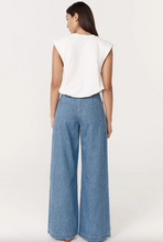 Load image into Gallery viewer, Rowie Dallas Denim Jeans