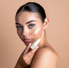Load image into Gallery viewer, Avocado Zinc SPF50 Natural Concealer- Light/Med
