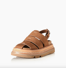 Load image into Gallery viewer, Alias Mae Veruka - Camel Nubuck
