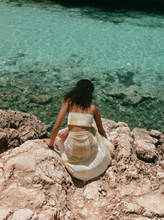 Load image into Gallery viewer, Soleil Soleil Square Pareo - Essence
