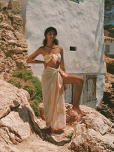 Load image into Gallery viewer, Soleil Soleil Square Pareo - Essence