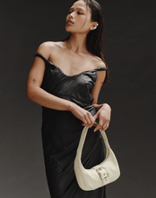 Load image into Gallery viewer, Brie Leon Everyday Baguette - Butter