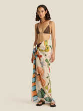 Load image into Gallery viewer, Soleil Soleil Square Pareo - Charm