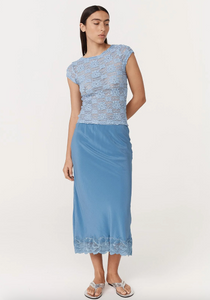 Rowie Galo Sunflower Lace Tee - Periwinkle