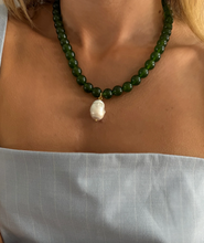 Load image into Gallery viewer, Hunter X Hunter Envy Pearl Beaded Necklace
