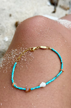 Load image into Gallery viewer, Gold Sister Hey You Bracelet