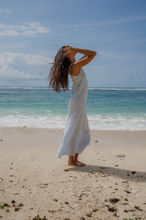 Load image into Gallery viewer, VIV - SKY