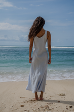 Load image into Gallery viewer, VIV - SKY