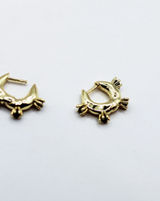 Load image into Gallery viewer, F+H Adele Spiked Huggies - Onyx