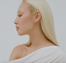 Load image into Gallery viewer, Porter Petite Thick Huggies - 8mm