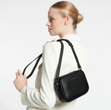 Load image into Gallery viewer, Status Anxiety Plunder - Black