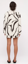 Load image into Gallery viewer, Zulu &amp; Zephyr Cotton Short - Cream Flower