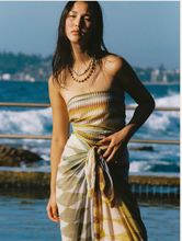 Load image into Gallery viewer, Soleil Soleil Square Pareo - Aurora