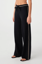 Load image into Gallery viewer, Arcaa Milan Track Pant - Black