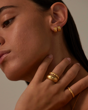 Load image into Gallery viewer, Kirstin Ash Luna Huggies - Gold