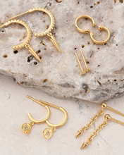 Load image into Gallery viewer, Kirstin Ash Star Coin Hoops