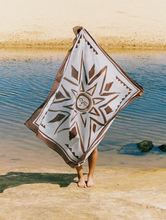 Load image into Gallery viewer, Soleil Soleil Square Pareo - Surya