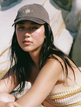 Load image into Gallery viewer, Soleil Soleil Sundrop Cap - Carob
