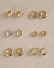 Load image into Gallery viewer, Kirstin Ash Rise Hoops - Gold