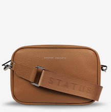 Load image into Gallery viewer, Status Anxiety Plunder with Dual Straps - Camel