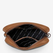 Load image into Gallery viewer, Status Anxiety Plunder with Dual Straps - Camel