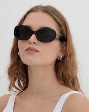 Load image into Gallery viewer, Lu Goldie Valentina - Black