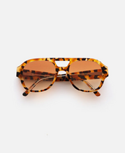 Load image into Gallery viewer, Lu Goldie Ruby - Tort and Tan