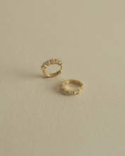 Load image into Gallery viewer, Kirstin Ash Aquila Huggies - Gold
