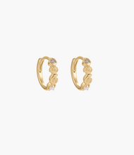 Load image into Gallery viewer, Kirstin Ash Shoreside Hoops - Gold