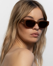 Load image into Gallery viewer, Lu Goldie Esme - Cinnamon