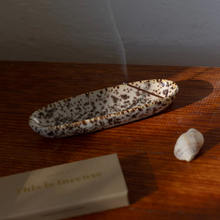 Load image into Gallery viewer, Gentle Habits The Collector Ceramic Holder - Leopard