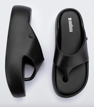 Load image into Gallery viewer, Melissa Free Platform Thong - Black
