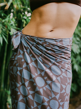 Load image into Gallery viewer, Soleil Soleil Grande Pareo - Solstice