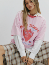 Load image into Gallery viewer, Maku Studios Heartbreaker Oversized Tee