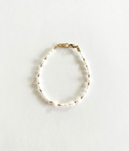 Load image into Gallery viewer, Zoitza Goldie Bracelet